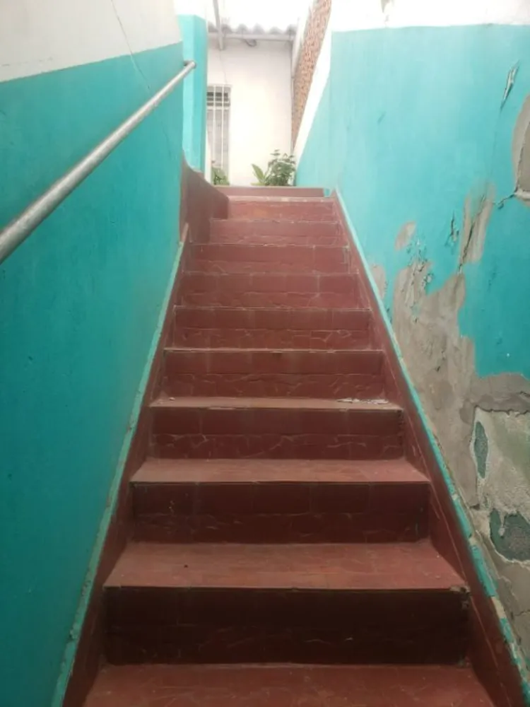 Sobrado, 8 quartos, 250 m² - Foto 3