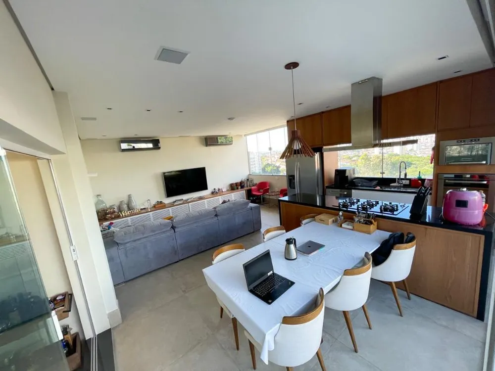 Cobertura, 3 quartos, 180 m² - Foto 4
