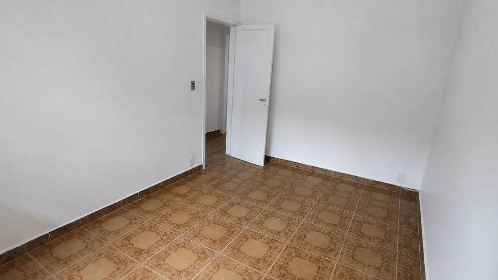 Casa, 3 quartos, 168 m² - Foto 2