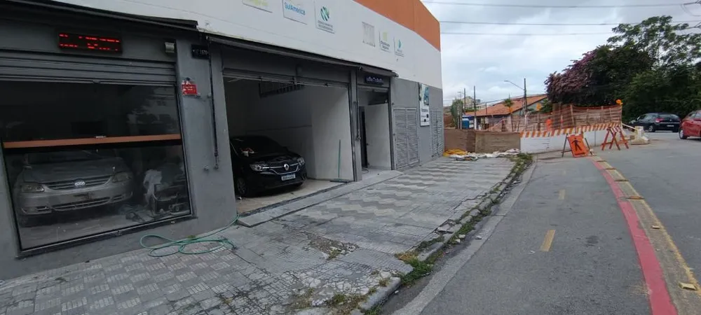 Loja-Salão, 243 m² - Foto 1
