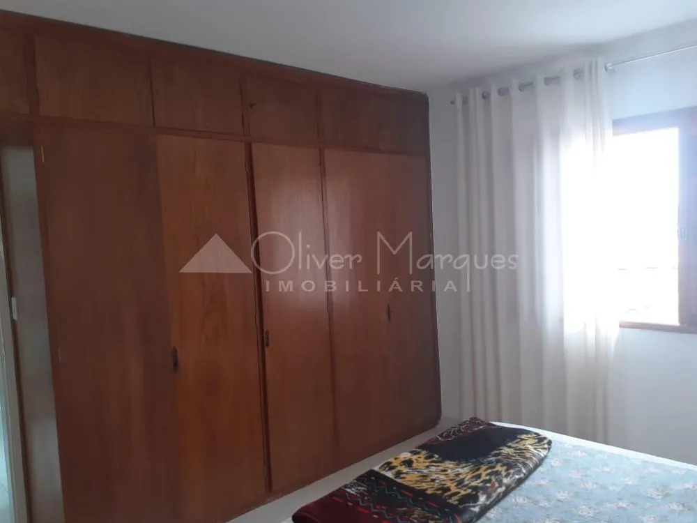 Sobrado, 3 quartos, 220 m² - Foto 2