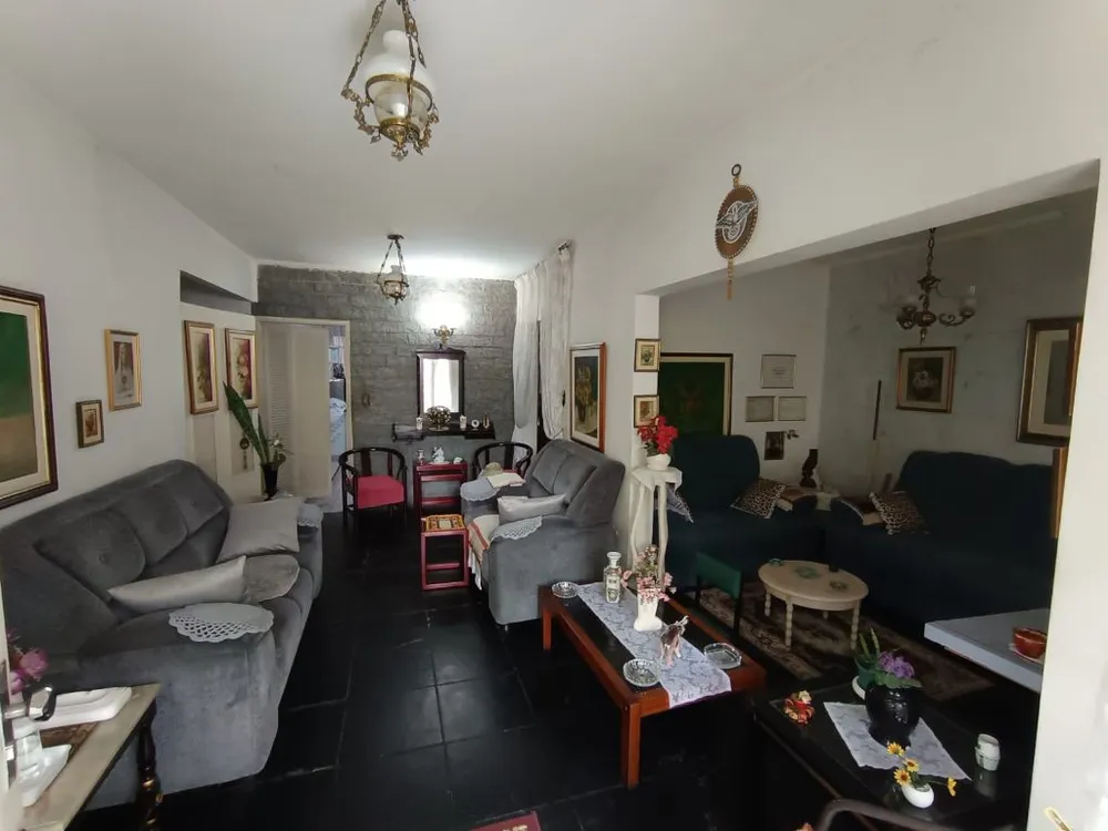 Casa, 2 quartos, 200 m² - Foto 1