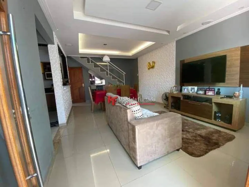 Casa, 4 quartos, 250 m² - Foto 13