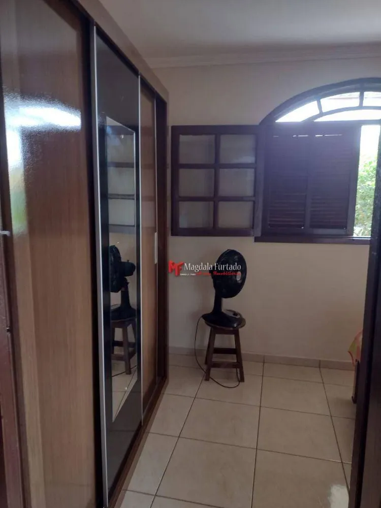 Casa, 4 quartos - Foto 2