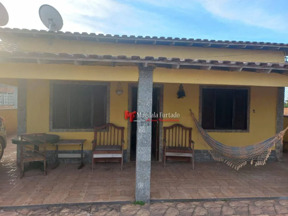 Casa, 2 quartos, 180 m² - Foto 1