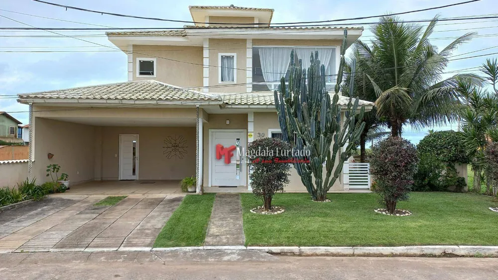 Casa, 3 quartos, 234 m² - Foto 1