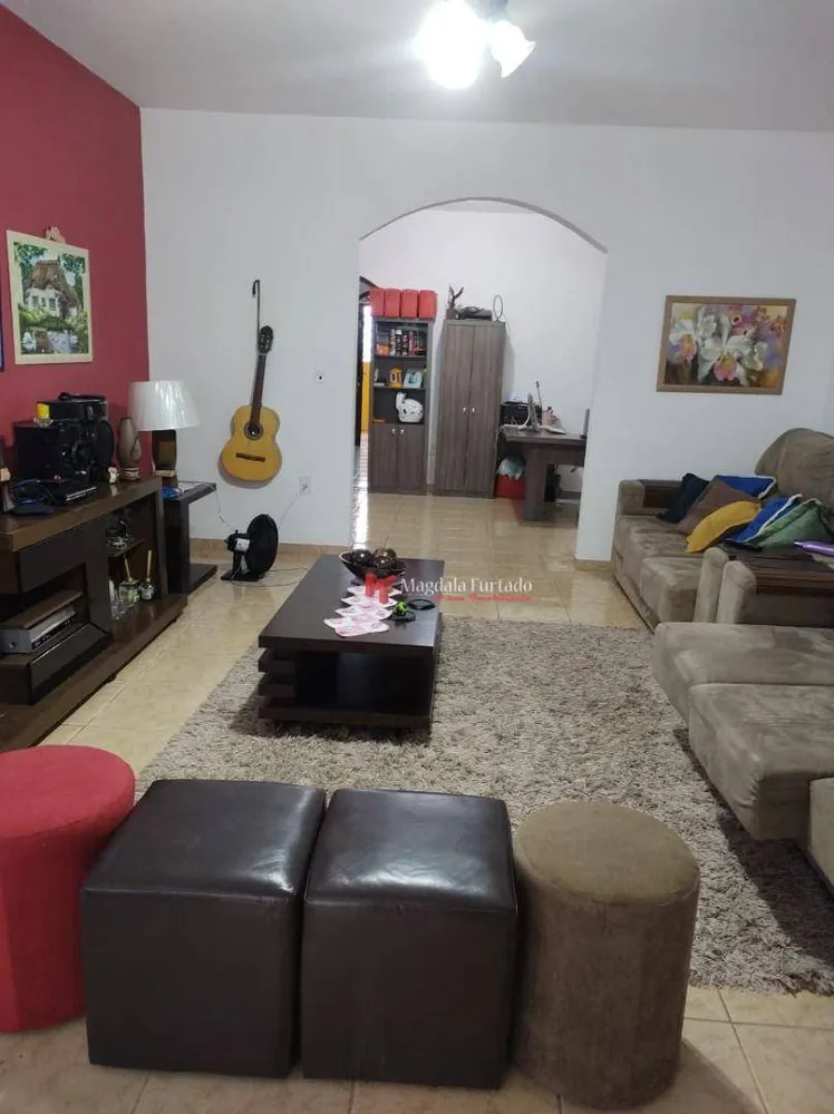 Casa, 3 quartos, 250 m² - Foto 7