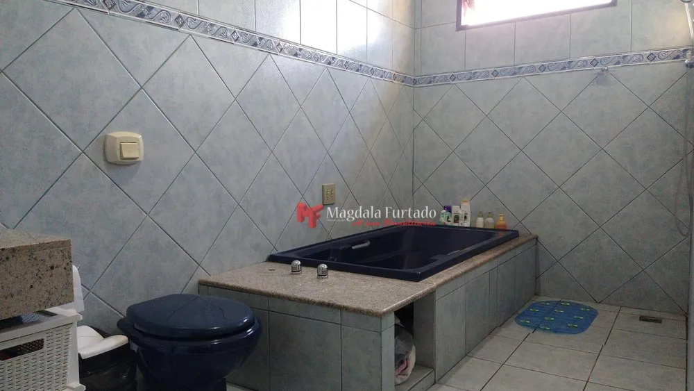 Casa, 5 quartos, 208 m² - Foto 23