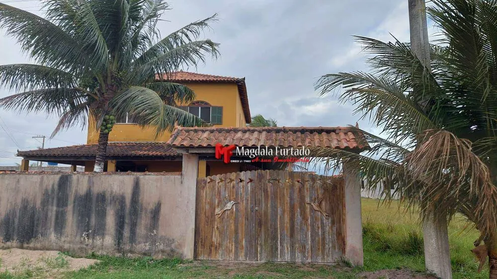 Casa, 4 quartos, 183 m² - Foto 1