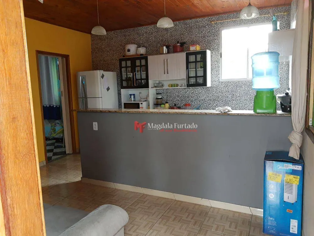 Casa, 3 quartos, 200 m² - Foto 2