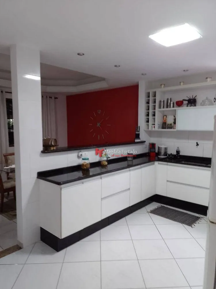 Casa, 3 quartos, 140 m² - Foto 2