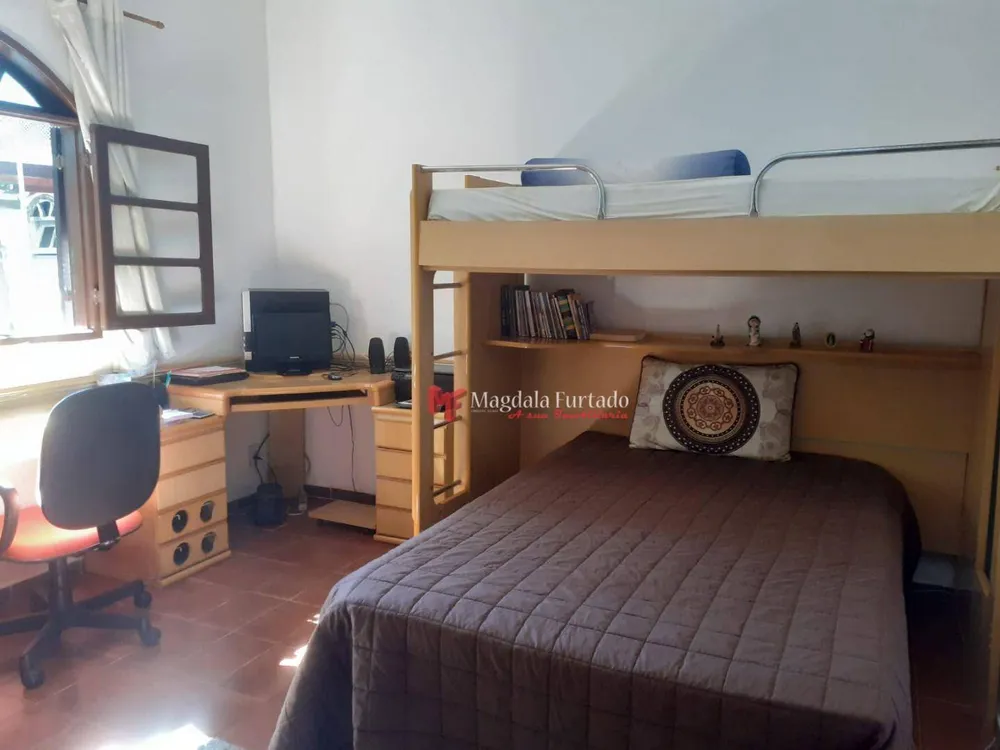 Casa, 3 quartos, 285 m² - Foto 8