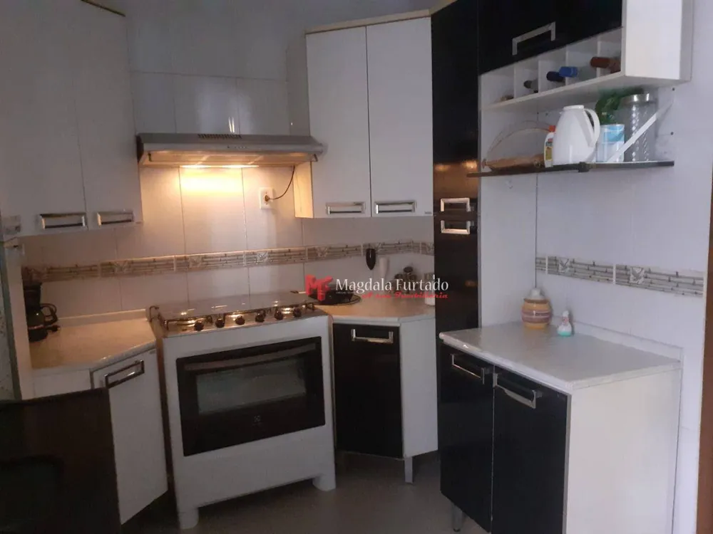 Casa, 3 quartos, 285 m² - Foto 19