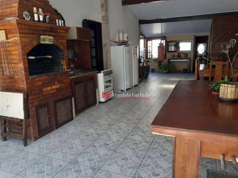 Casa, 3 quartos, 285 m² - Foto 26