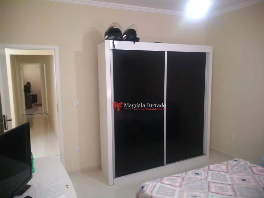 Casa, 3 quartos, 215 m² - Foto 16