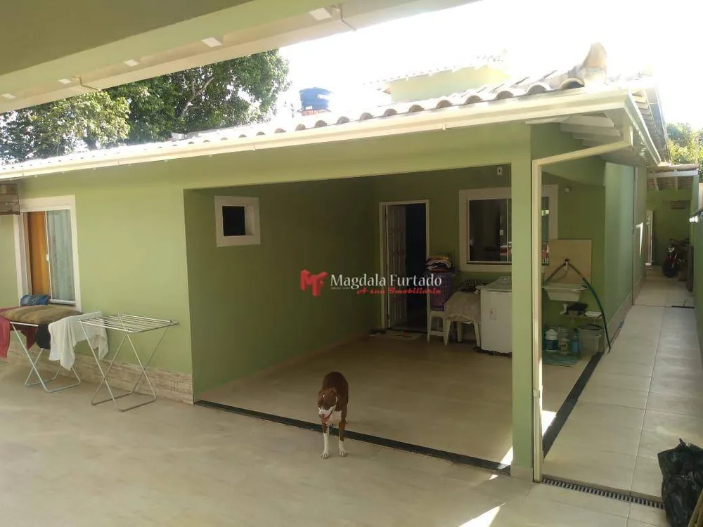 Casa, 3 quartos, 215 m² - Foto 3