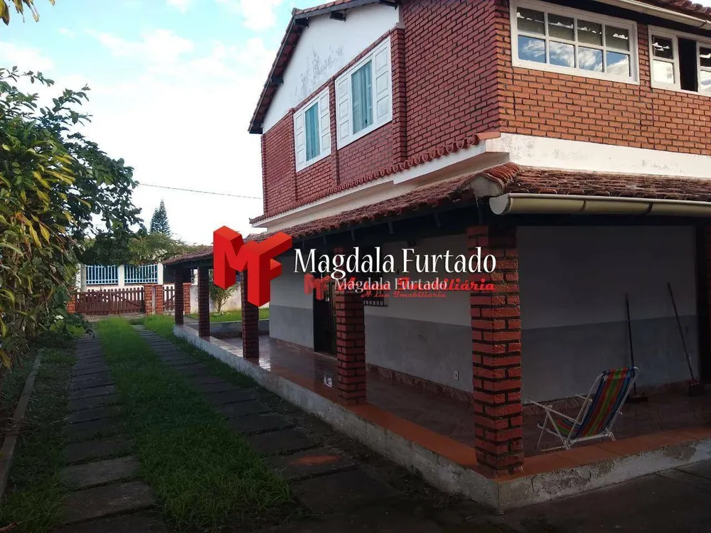 Casa, 5 quartos, 246 m² - Foto 2