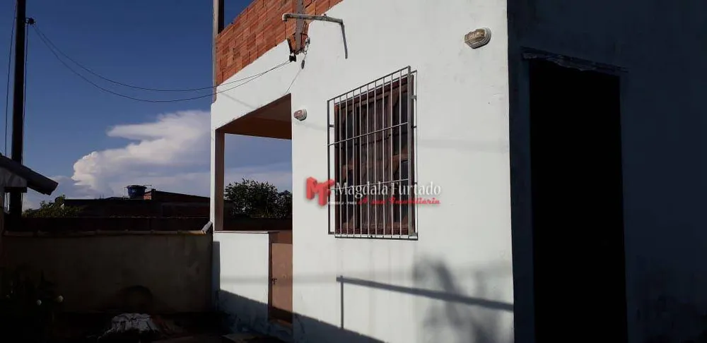 Casa, 3 quartos, 100 m² - Foto 2