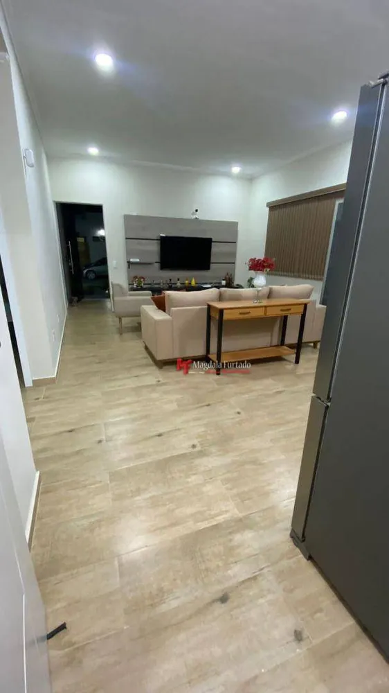 Casa, 3 quartos, 200 m² - Foto 19
