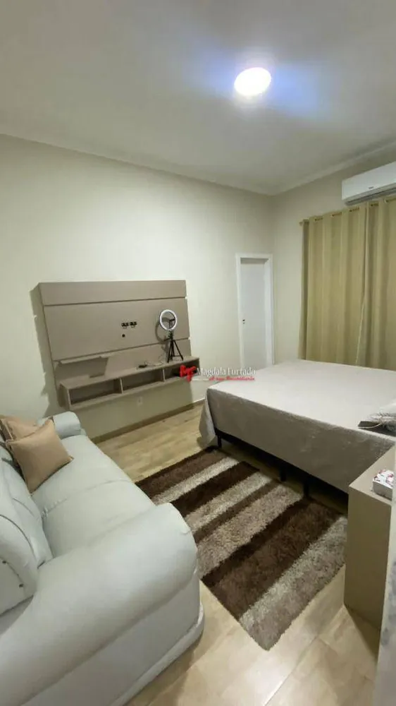Casa, 3 quartos, 200 m² - Foto 10