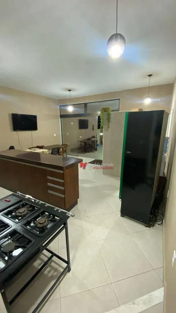 Casa, 3 quartos, 200 m² - Foto 13