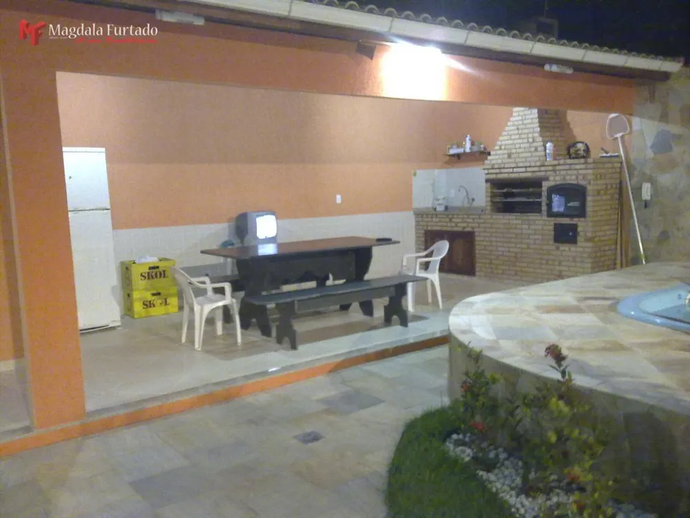 Casa, 3 quartos, 247 m² - Foto 14
