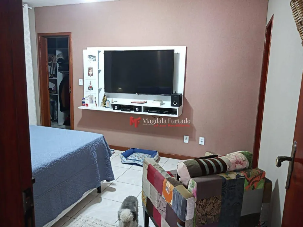 Casa, 3 quartos, 280 m² - Foto 3