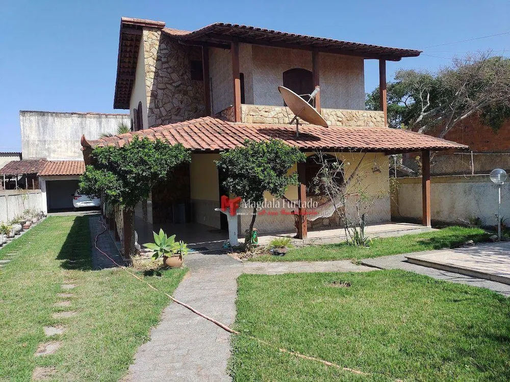 Casa, 3 quartos, 201 m² - Foto 1