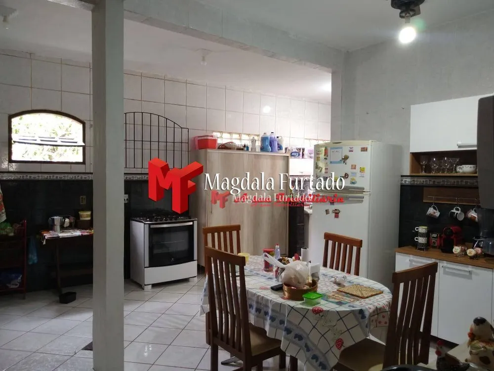 Casa, 4 quartos, 200 m² - Foto 10