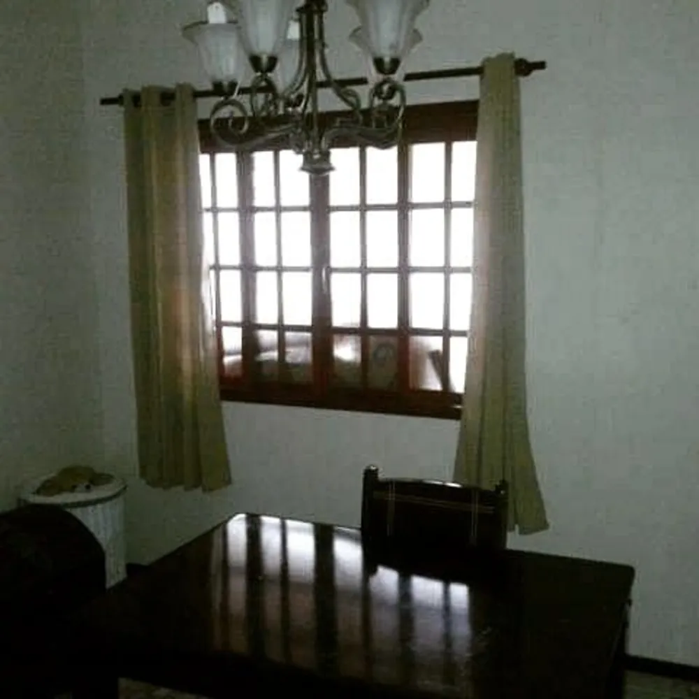 Casa, 4 quartos, 200 m² - Foto 3