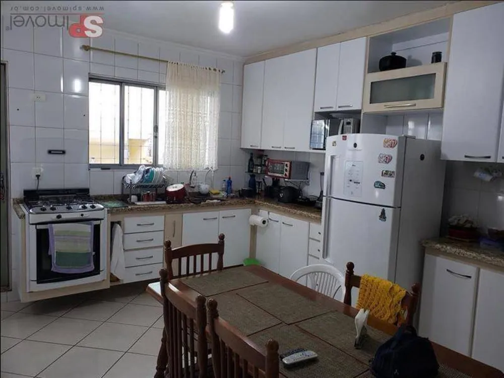 Casa, 3 quartos, 202 m² - Foto 3