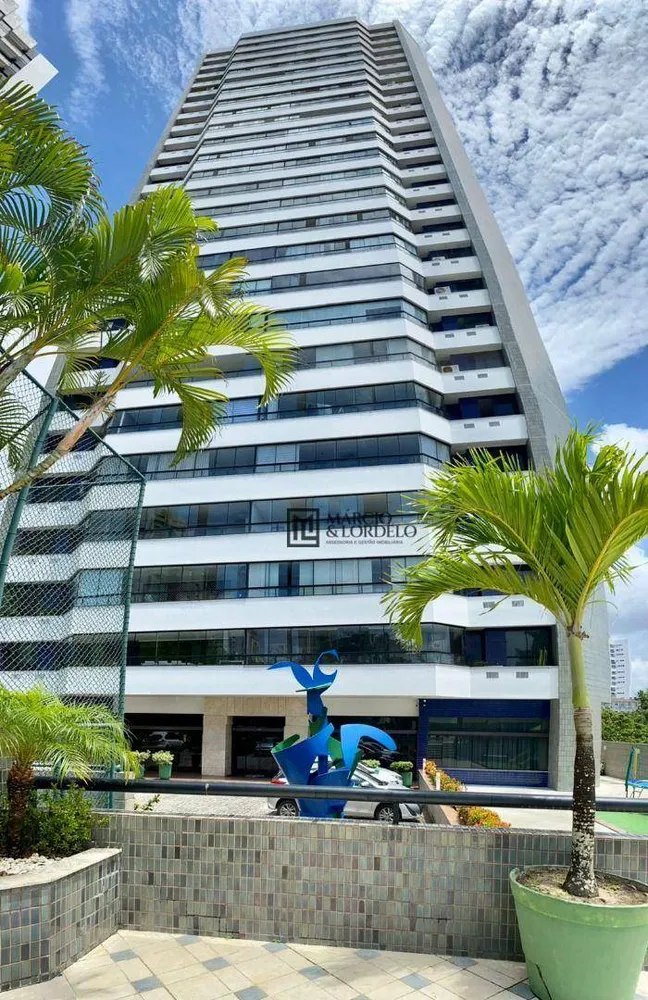 Apartamento, 3 quartos, 210 m² - Foto 1
