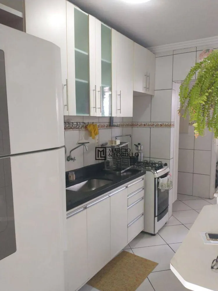 Apartamento, 3 quartos, 84 m² - Foto 2