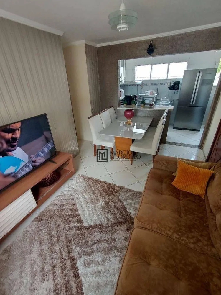 Apartamento, 3 quartos, 70 m² - Foto 1