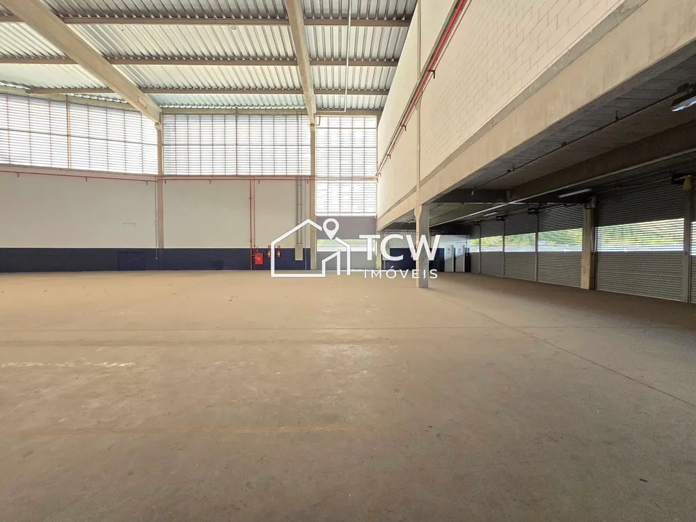 Depósito-Galpão, 5000 m² - Foto 1