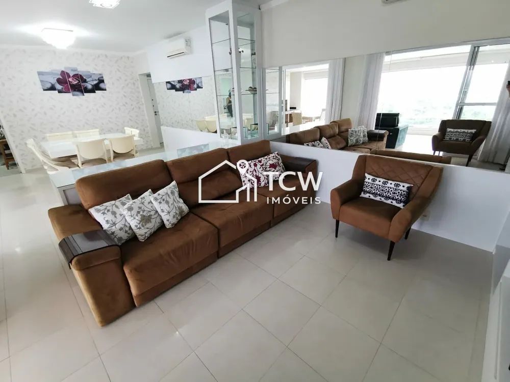 Apartamento, 3 quartos, 158 m² - Foto 1