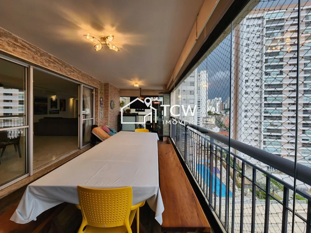 Apartamento, 3 quartos, 193 m² - Foto 1