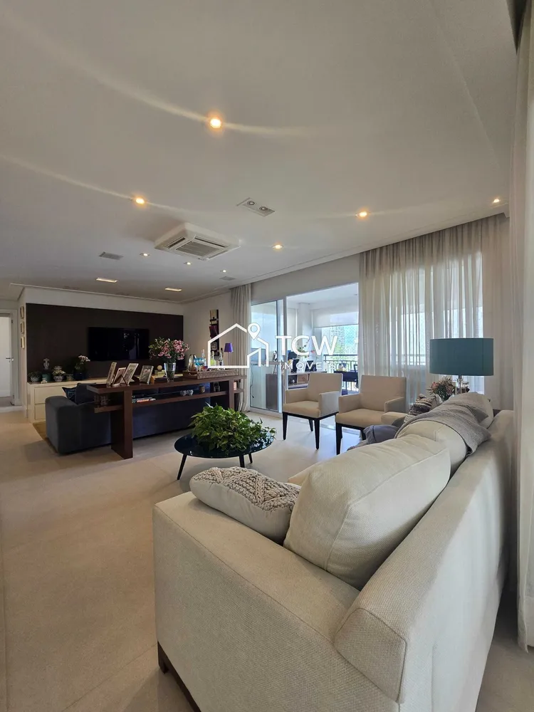 Apartamento, 4 quartos, 213 m² - Foto 1