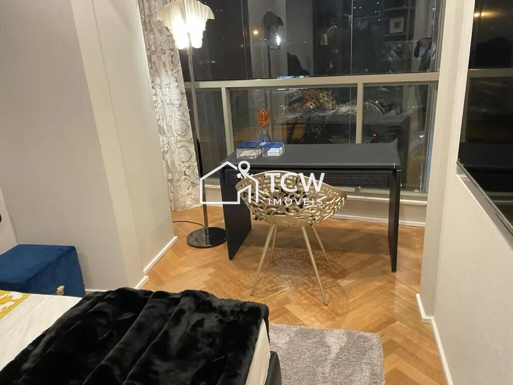 Apartamento, 3 quartos, 221 m² - Foto 4