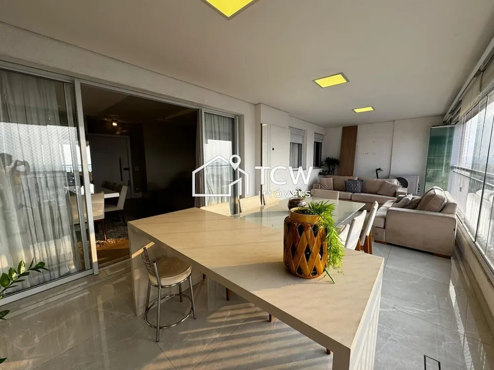 Apartamento, 3 quartos, 146 m² - Foto 2