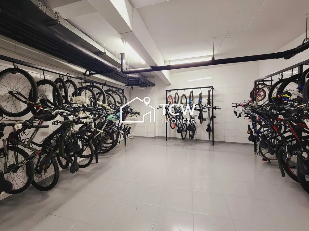 Apartamento, 3 quartos, 213 m² - Foto 2