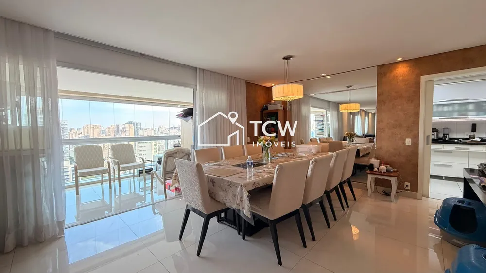 Apartamento, 3 quartos, 206 m² - Foto 1