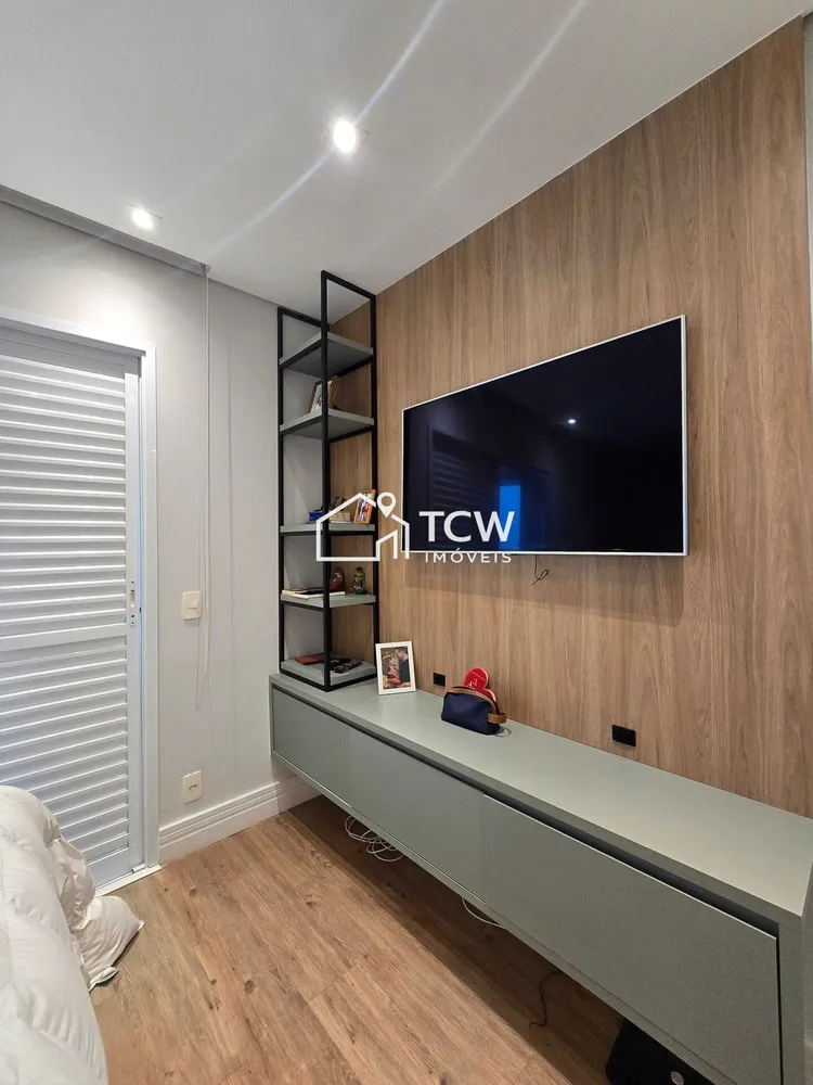 Apartamento, 3 quartos, 168 m² - Foto 1
