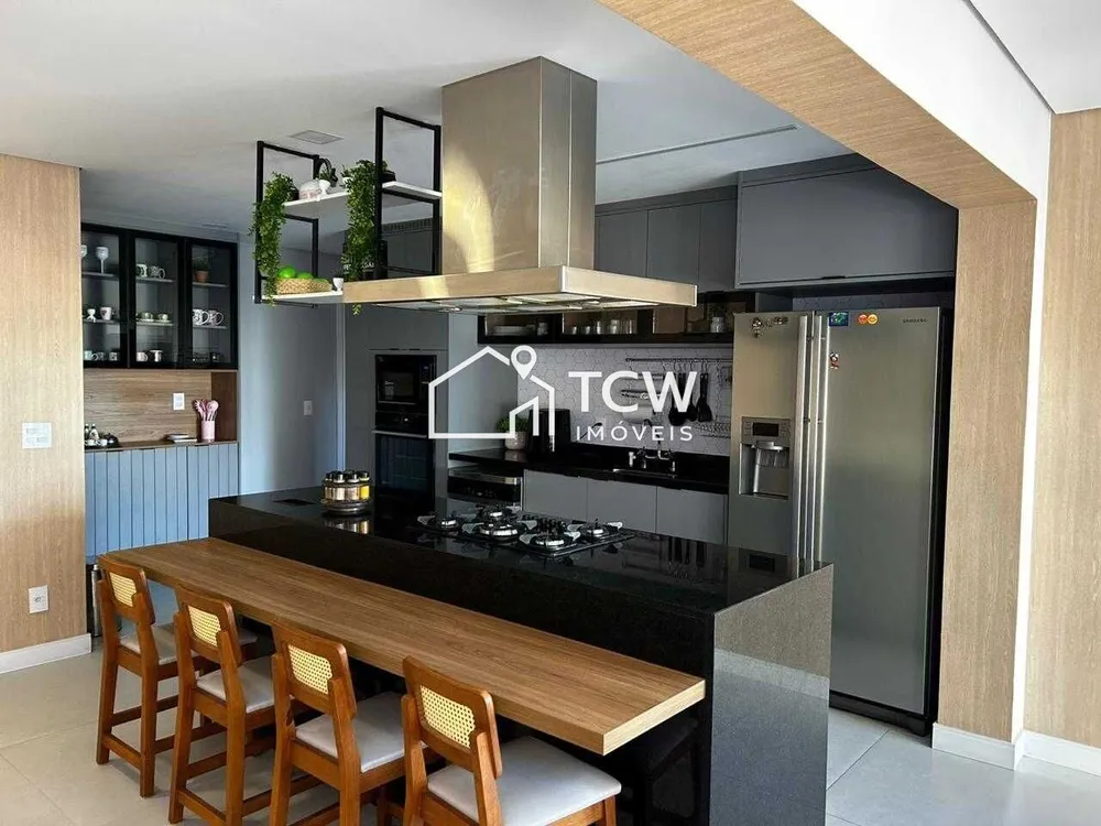 Apartamento, 3 quartos, 155 m² - Foto 2