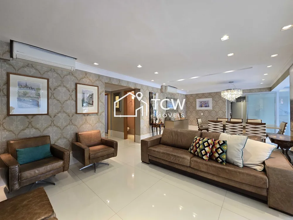 Apartamento, 4 quartos, 250 m² - Foto 1