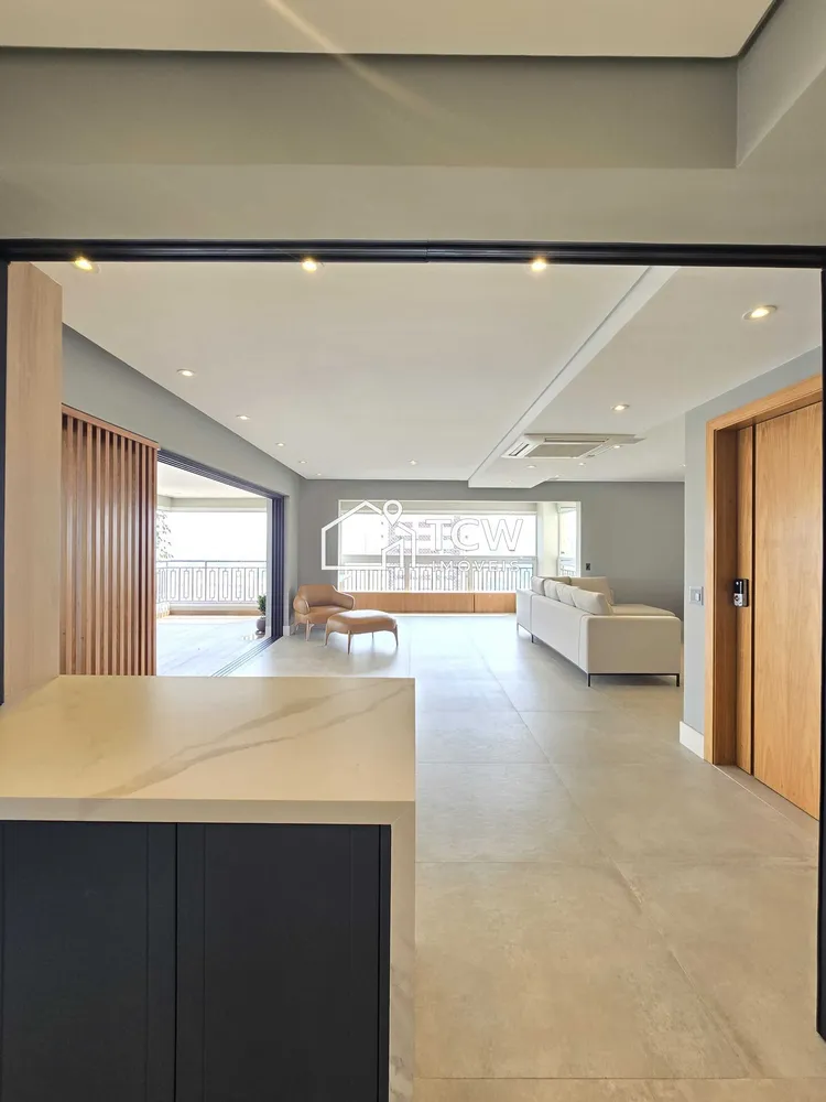 Apartamento, 4 quartos, 213 m² - Foto 2