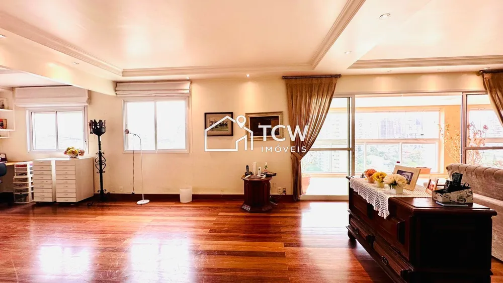 Apartamento, 3 quartos, 206 m² - Foto 2