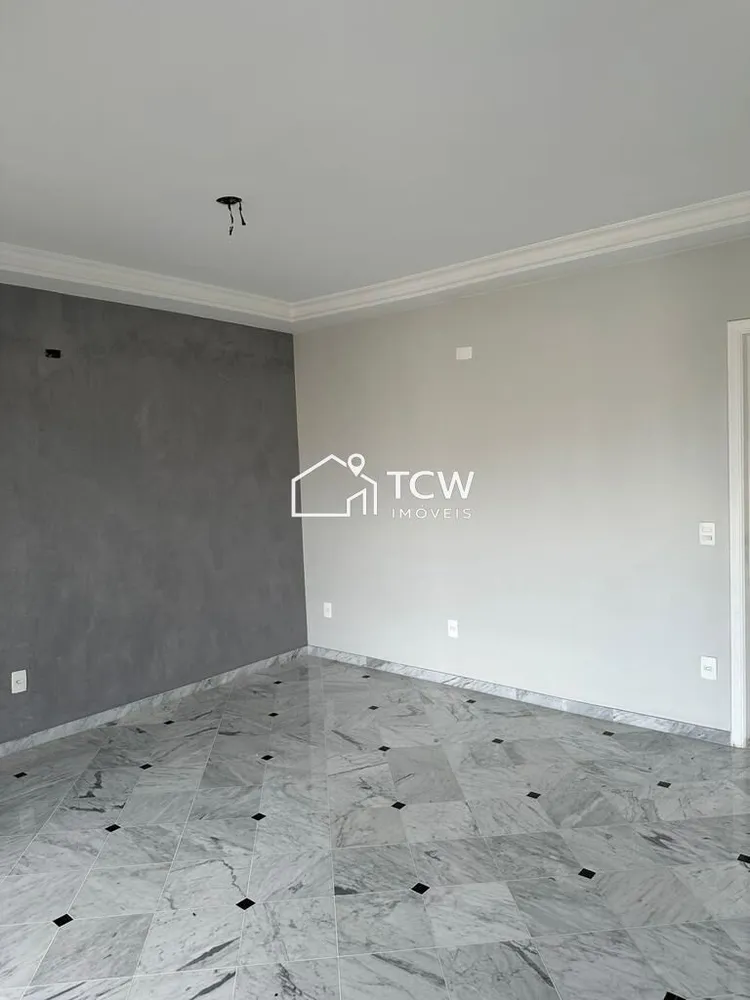 Apartamento, 3 quartos, 131 m² - Foto 1