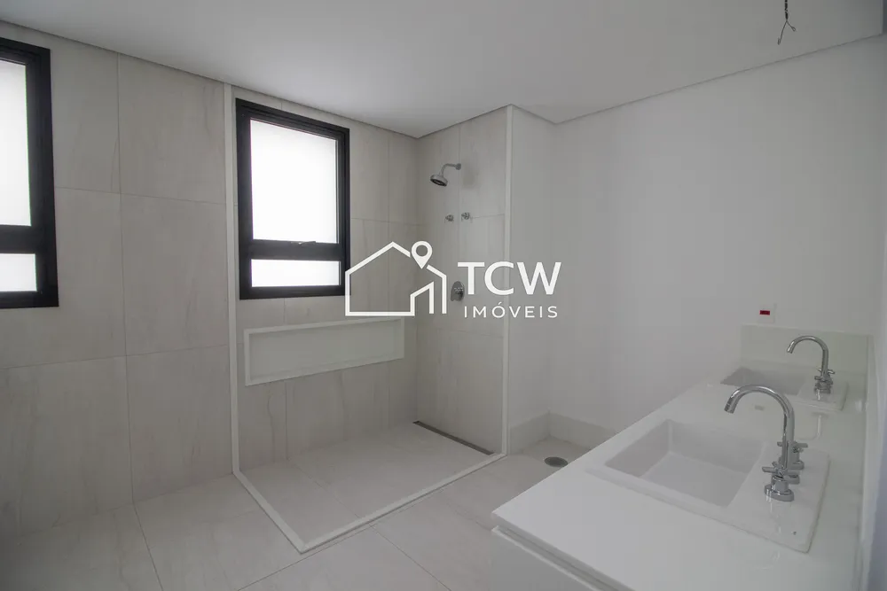 Apartamento, 4 quartos, 375 m² - Foto 1