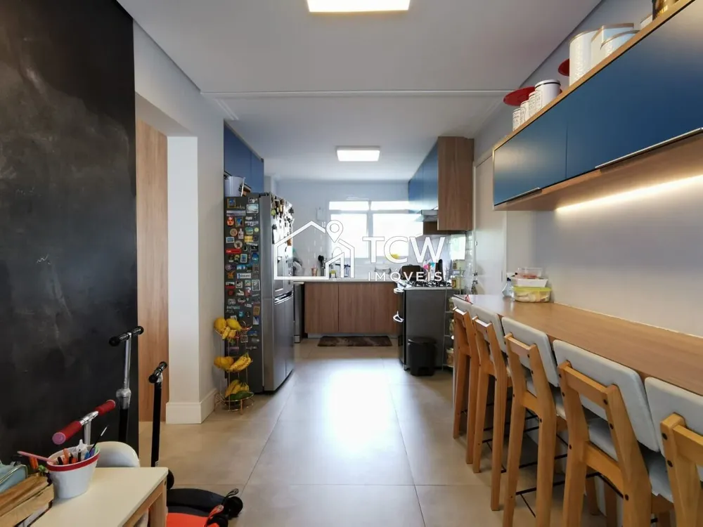 Apartamento, 4 quartos, 210 m² - Foto 2